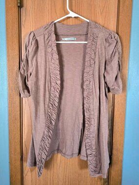 Light Brown Maurices Ruffle Short Sleeve Open Cardigan Size Large